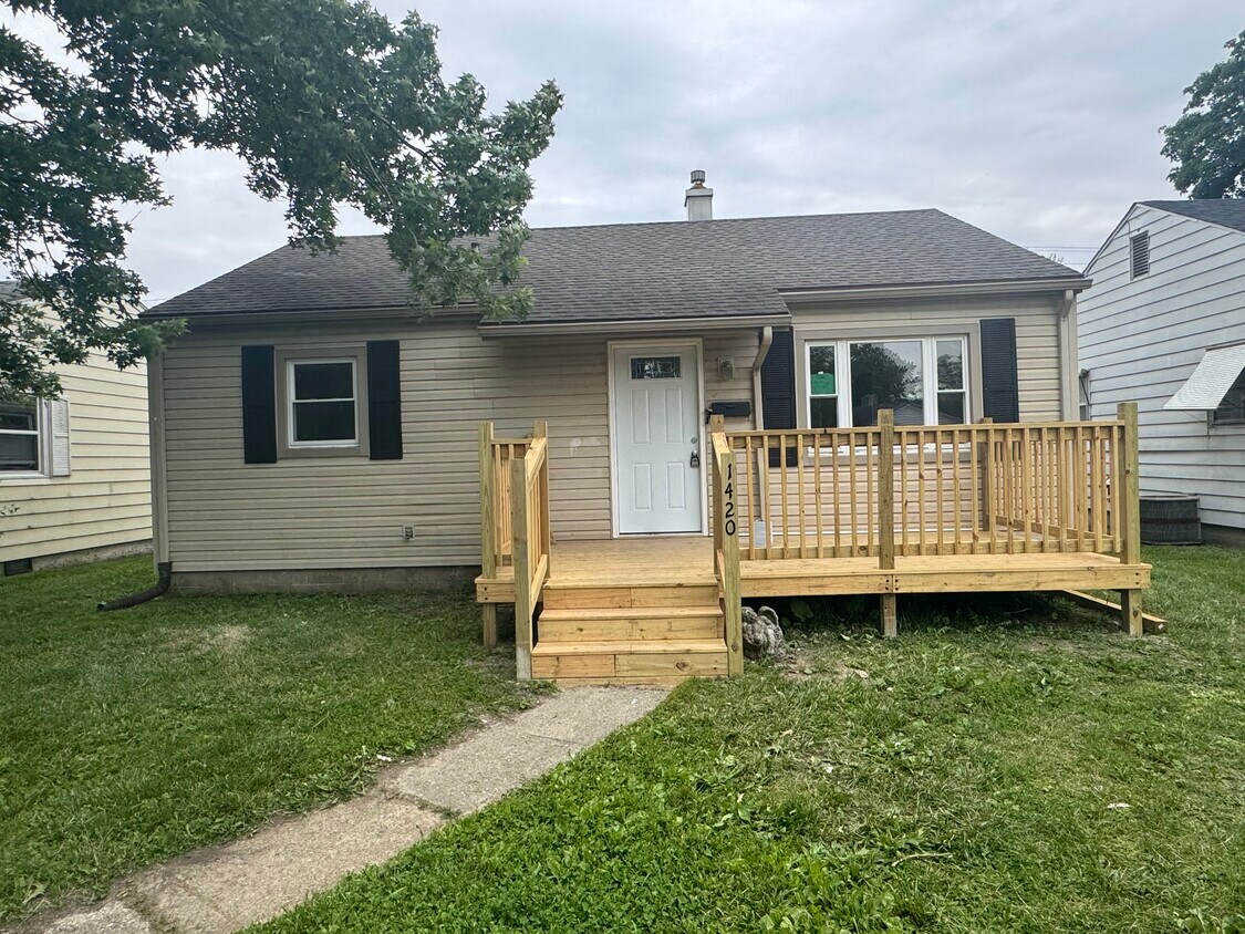 Foto principal - 1420 W Jackson St