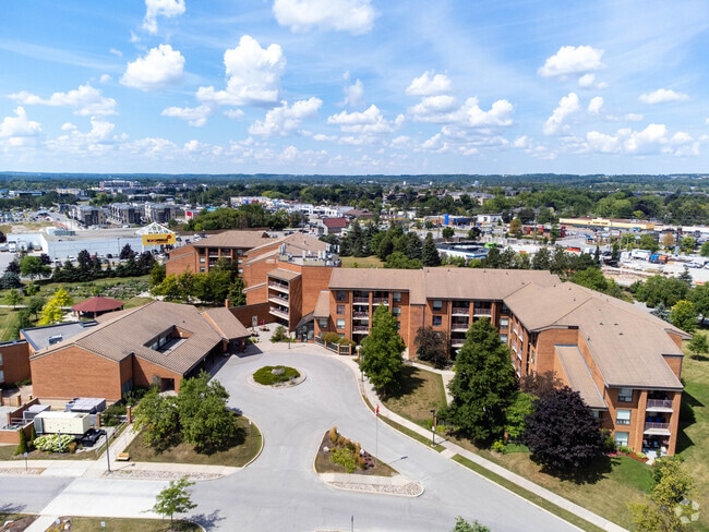 Building Photo - Parkview Village