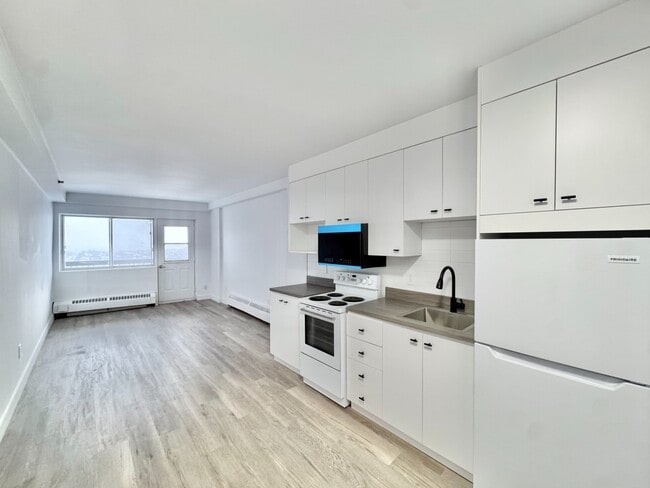 Studio - 4050 boulevard Rosemont - 4050 Rosemont