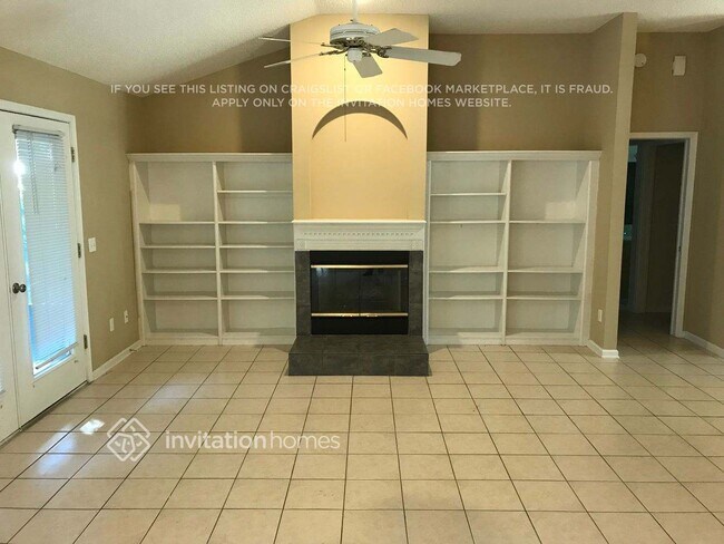 Foto del edificio - 1541 Shelter Cove Dr