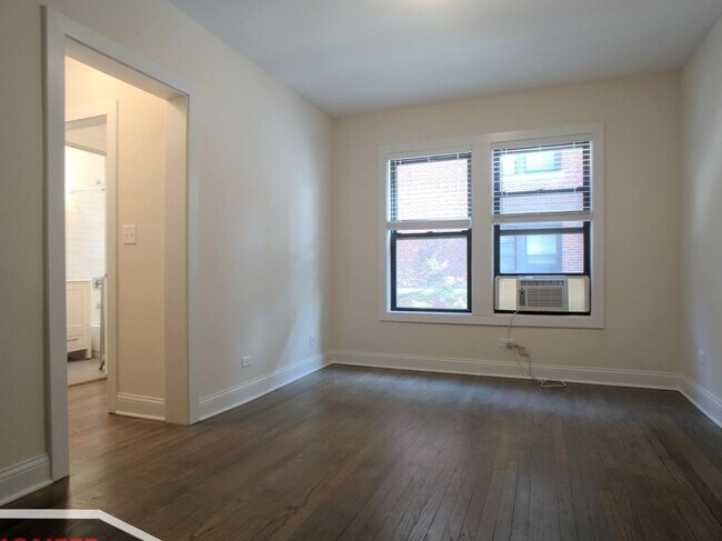 Foto del edificio - 2645 N Spaulding Ave