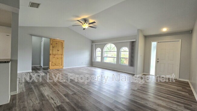 Foto del edificio - 1811 NE 2nd St