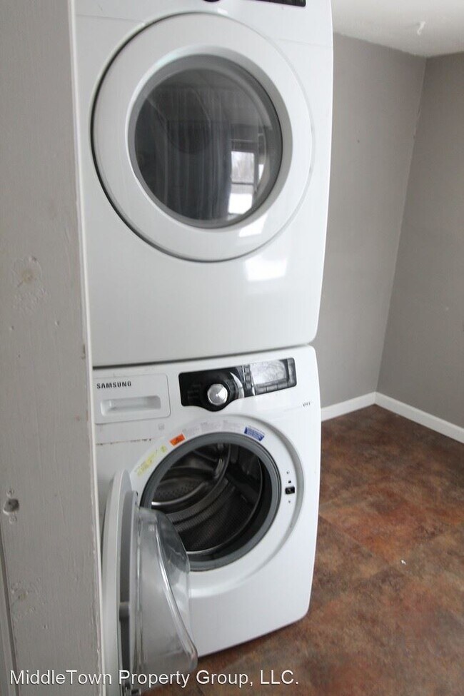 Foto del edificio - 3 br, 1 bath House - 4212 N. Everett Rd.