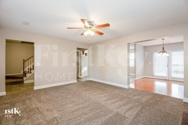 Foto del edificio - 2870 Eagle View Place Northwest