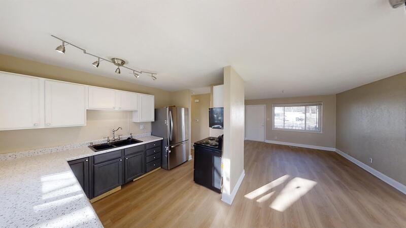 Foto principal - 513 Cottonwood Dr