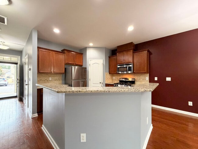 Building Photo - 8268 Primanti Blvd