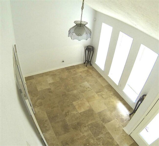 Foto del edificio - 15625 Elwood Dr