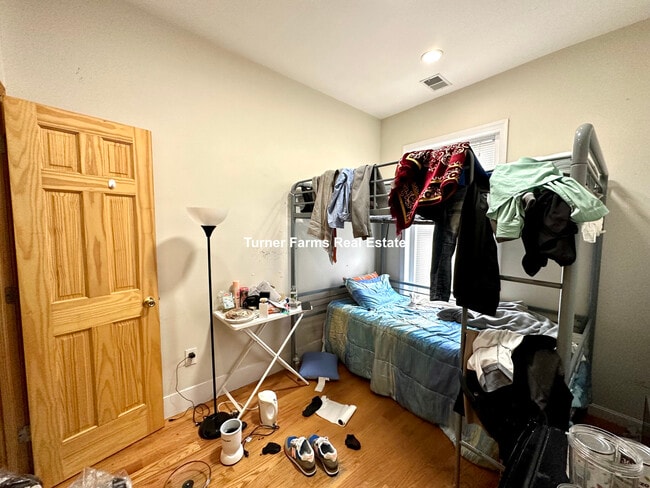 Foto del edificio - 10 Moreland St