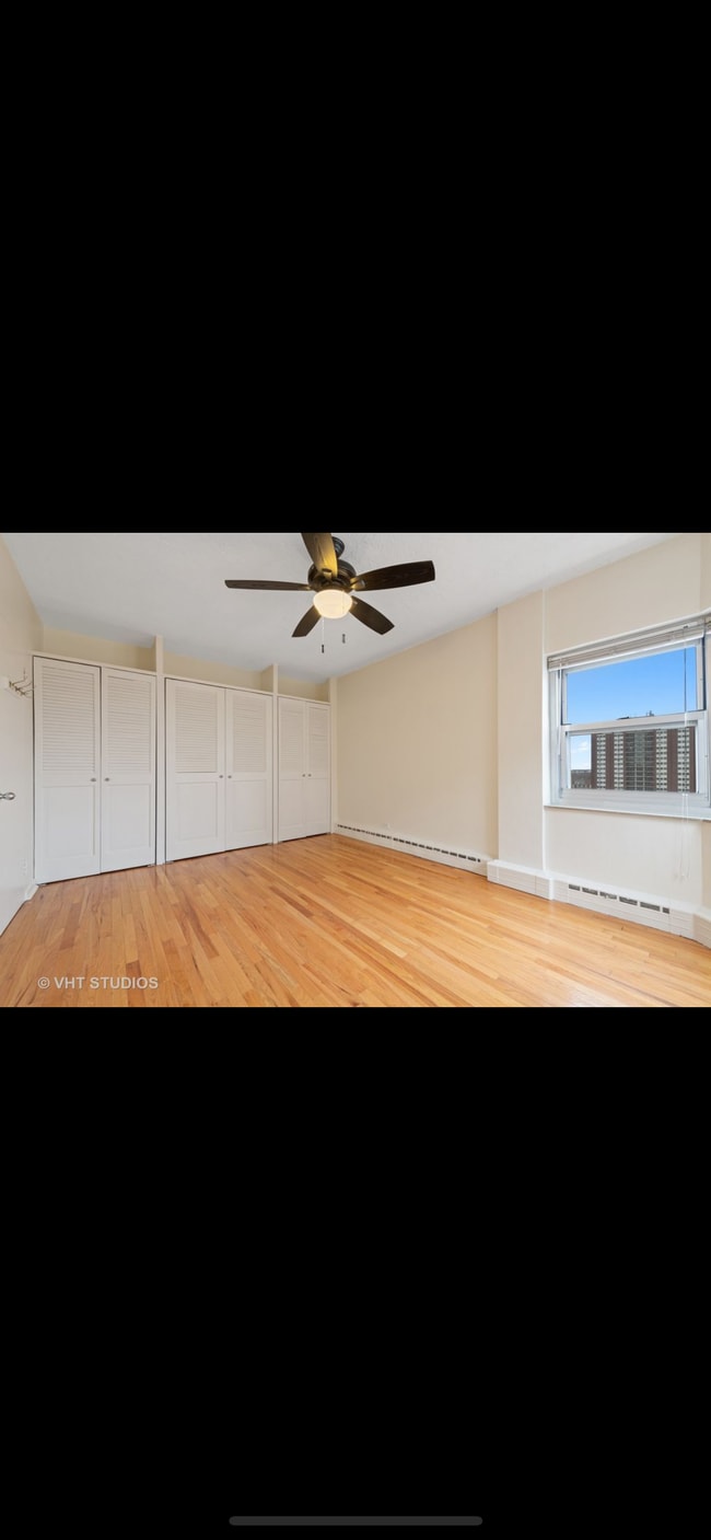 Building Photo - 4970 N Marine Dr