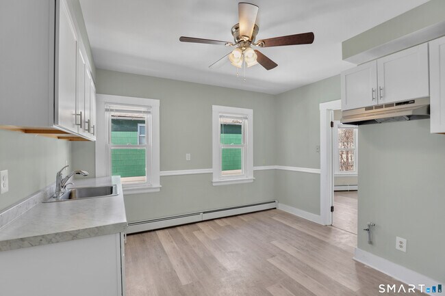 Foto del edificio - 23 Day St