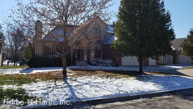 Building Photo - 4 br, 3.5 bath House - 12121 E Killenwood Dr