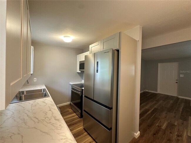 Foto del edificio - 3805 7th Ave W