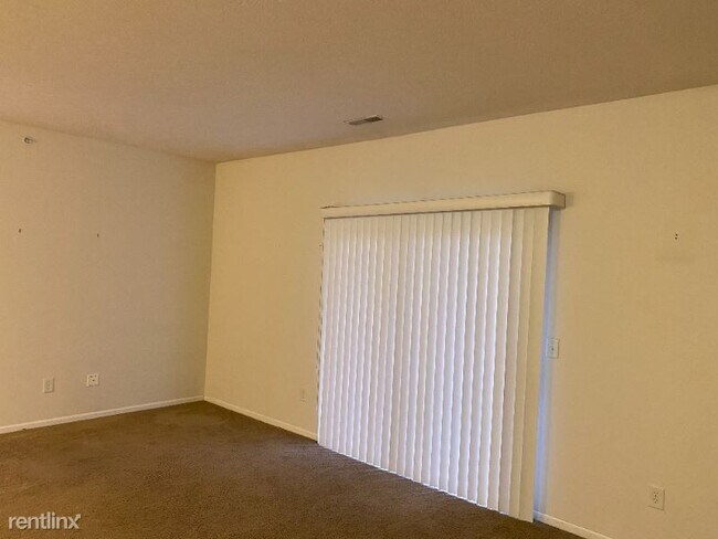 Building Photo - 2 br, 2 bath Condo - 6543 Dorothys Crk