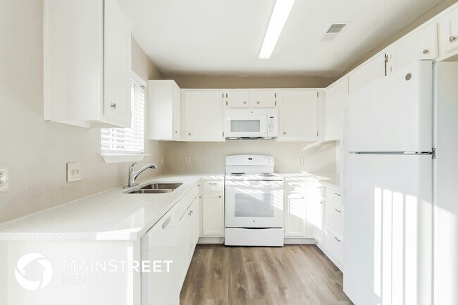 Foto del edificio - 15830 Gatebriar Dr