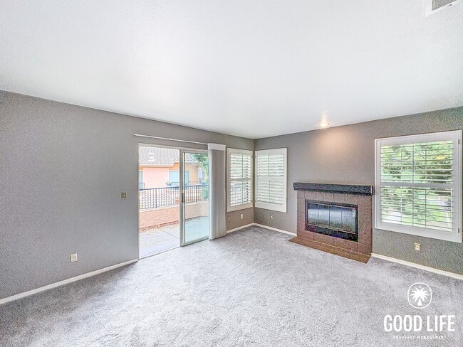 Building Photo - Spacious 2B/2BA Rancho Bernardo Condo with Balcony, W/D & Pool Access