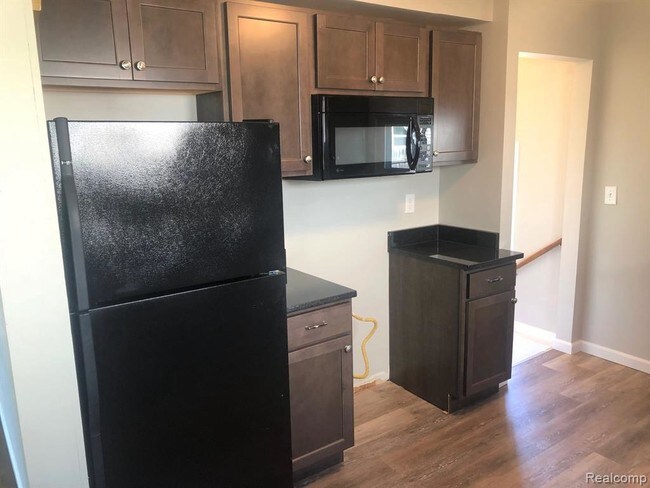 Foto del edificio - 26061 Fernwood St