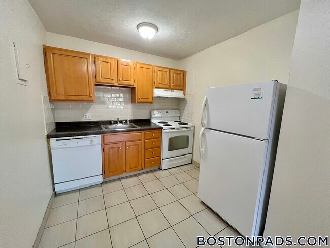 Foto del edificio - 75 Gardner St