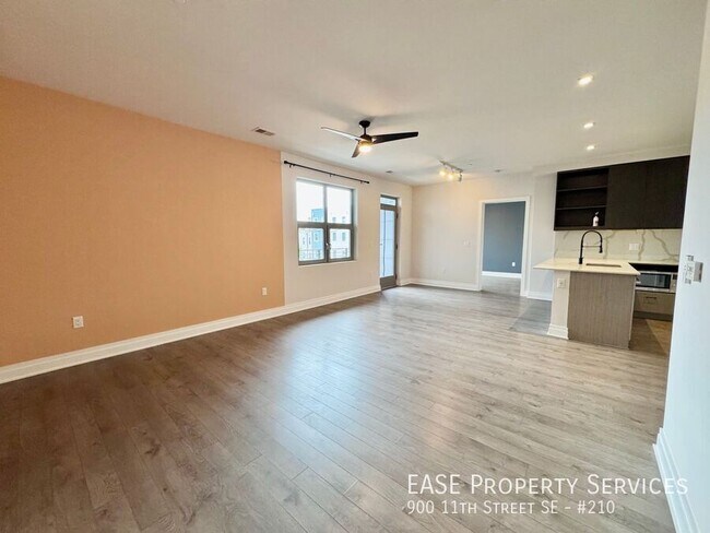 Foto del edificio - 900 11th St SE