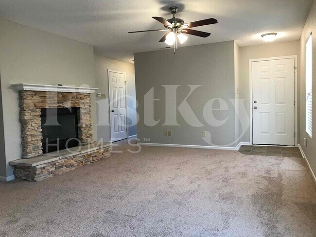 Foto del edificio - 1947 Prairie Sky Ln