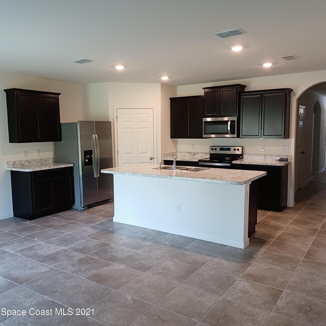 Building Photo - 6558 Marble Rd