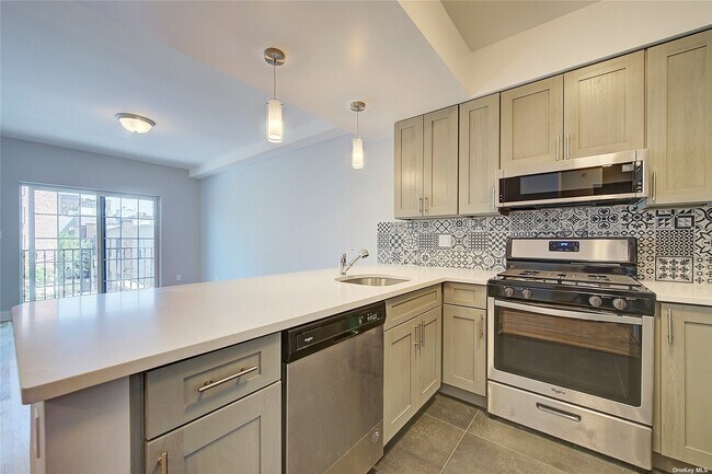 Foto del edificio - 45-07 48th Ave