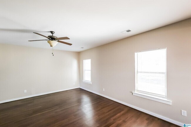 Foto del edificio - 47 Carriage House Rd SW