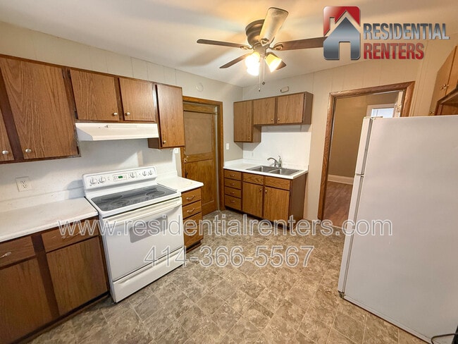 Foto del edificio - 1637 S 68th St