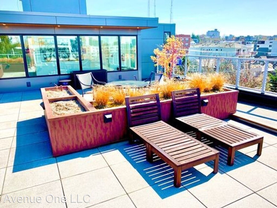 Foto del edificio - 109 12th Ave E