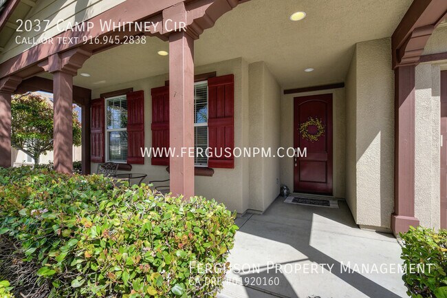Building Photo - Gorgeous Five Bedroom Home in Whitney Ranch