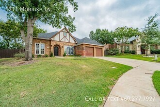 Building Photo - 1711 Morrish Ln