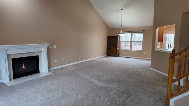 Foto del edificio - Open-Concept 3-Bed Home with Attached Garage & In-Unit Laundry – Ready Now in Amelia