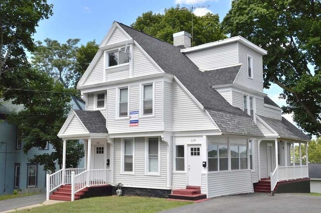 Building Photo - 119 Comstock Pl