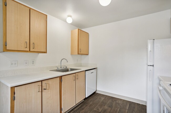 Interior Photo - Alderbrook Apartments