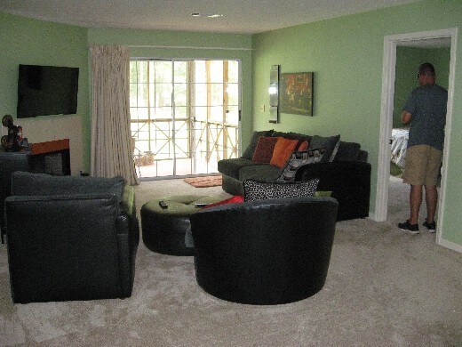 Building Photo - 741 Lakeview Ridge Cir