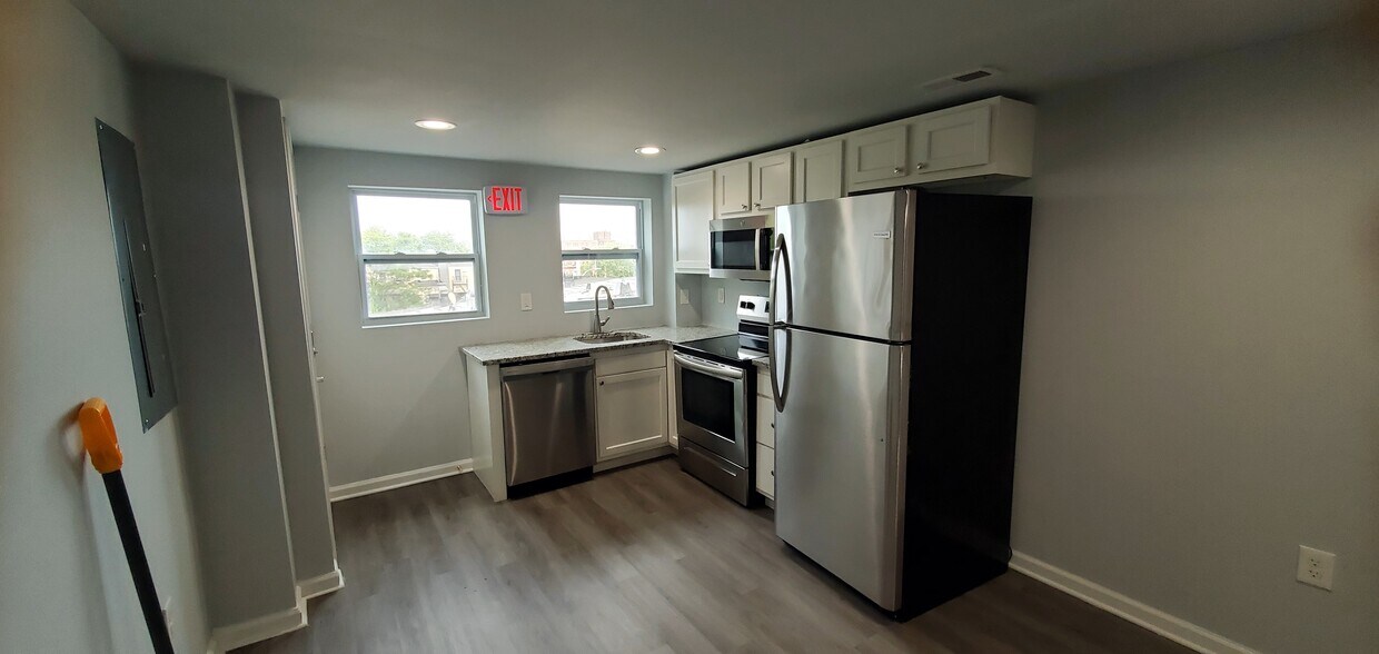 Foto principal - 1107 N Fulton Ave