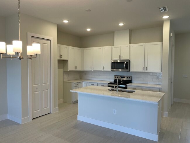 Photo - 1466 Brookdale Ct Townhome