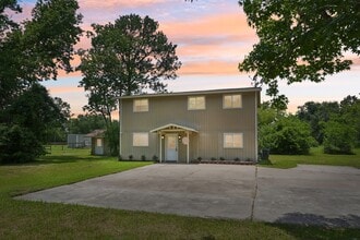 Building Photo - 8412 Avenue L