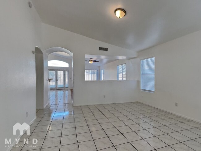 Building Photo - 4708 N 89th Dr