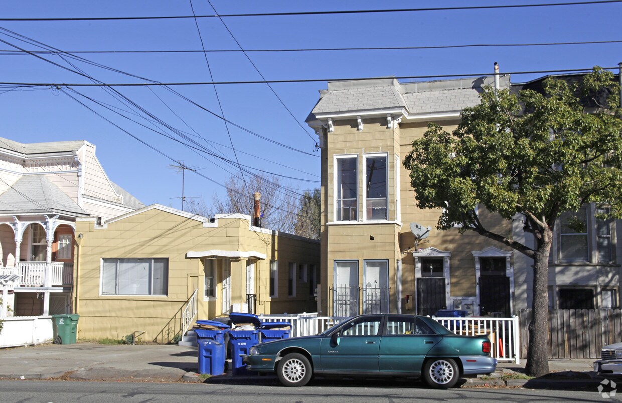 Foto principal - 1525-1527 Lincoln Ave