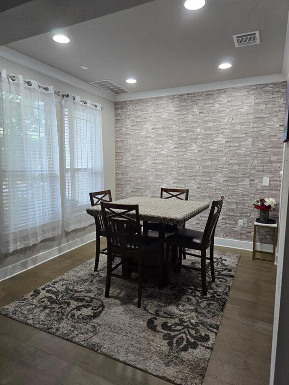 Building Photo - 9713 McKnight Lp