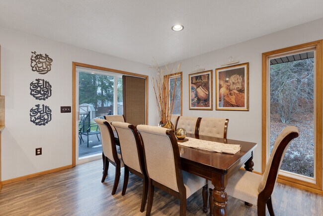 Foto del edificio - 8603 E Columbia Park Dr