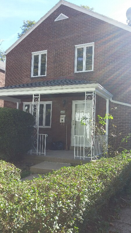 Foto principal - 6318 Glenview Pl
