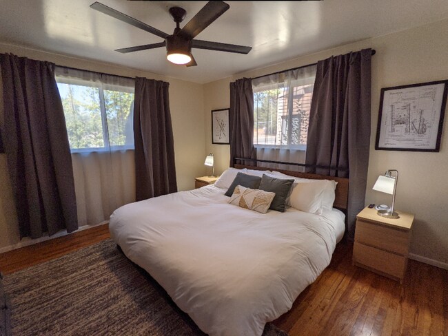 Foto del edificio - 1512 E 4500 S