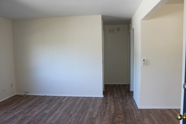 Building Photo - 8455 Lemon Ave