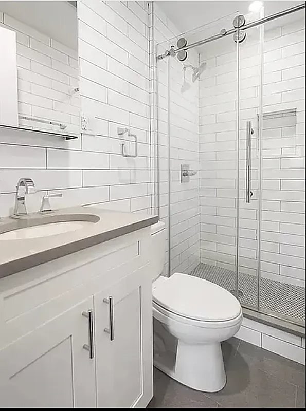 Building Photo - 130 1st Ave