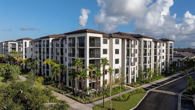 Photo - 1874 Heron Club Dr Apartment