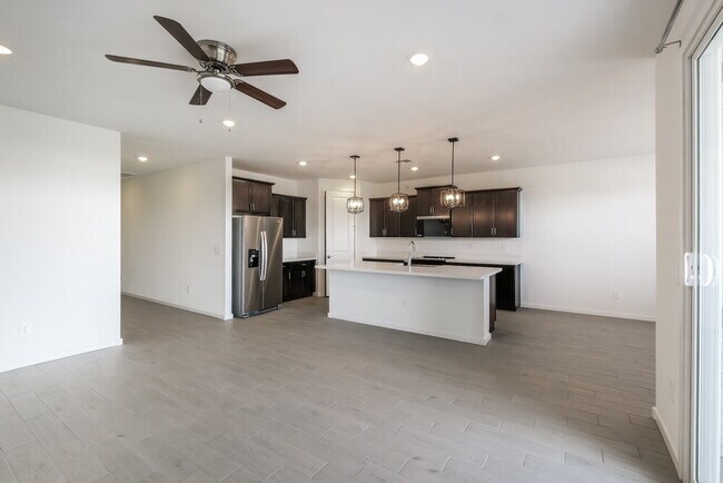 Foto del edificio - 5324 S 245th Ave