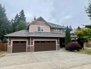 Building Photo - 4006 20th Ave NE
