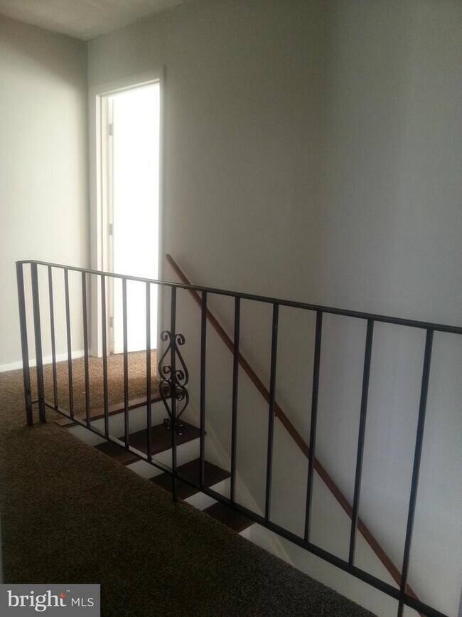 Foto del edificio - 4222 Bar Harbor Pl