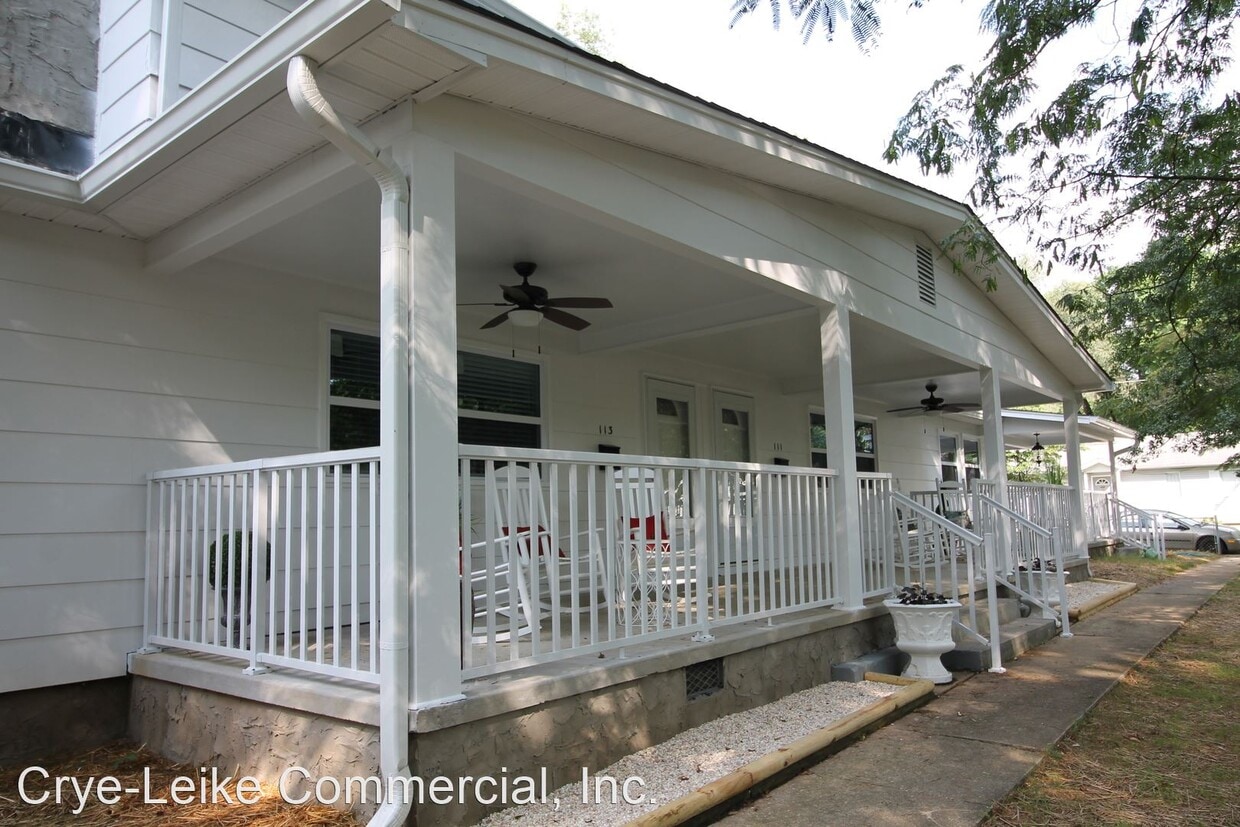 Primary Photo - 2 br, 1.5 bath House - 113 Nesper Road